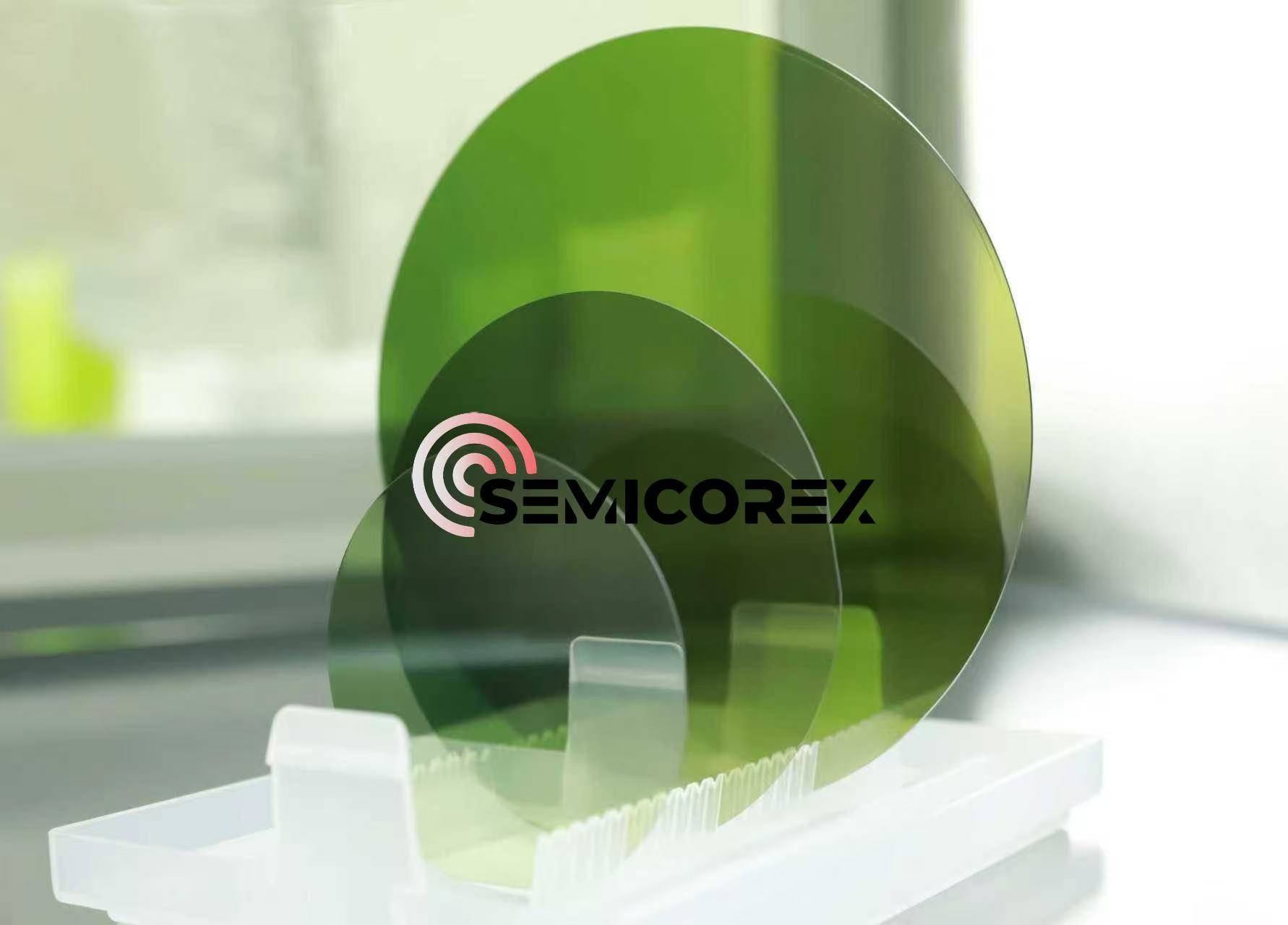 An difríocht idir foshraitheanna Caochadán, taighde, grád táirgeachta SiC